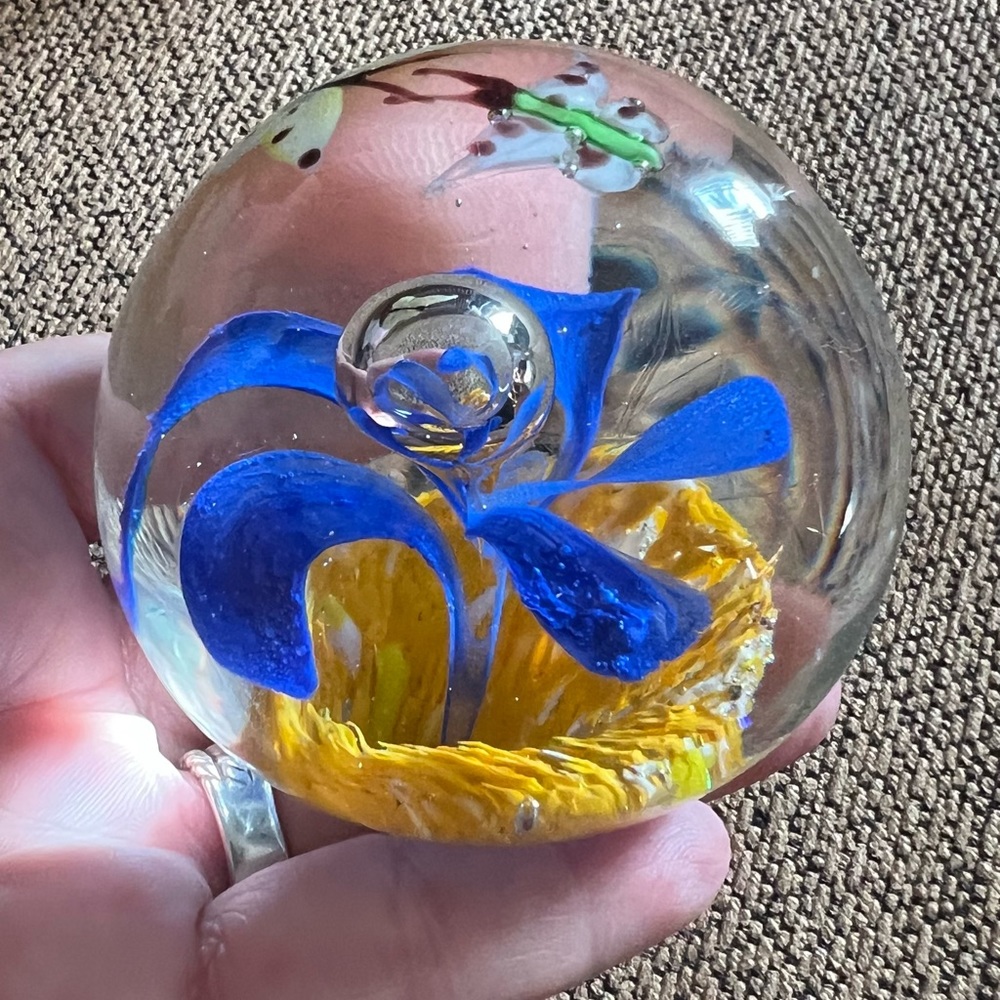 Glass Paperweight with Controlled Bubble and Flower